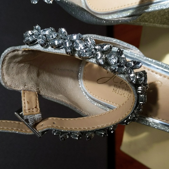 NIB Jewel Badgley Mischka Women's Ollie High Heel Pump Silver - Picture 7 of 14